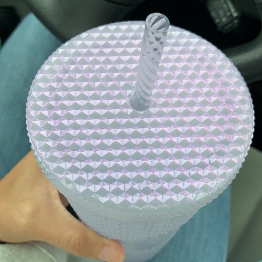 Starbucks Studded Iridescent Icy White Snow Venti Tumbler. Holiday 2021. NWT - Picture 7 of 7
